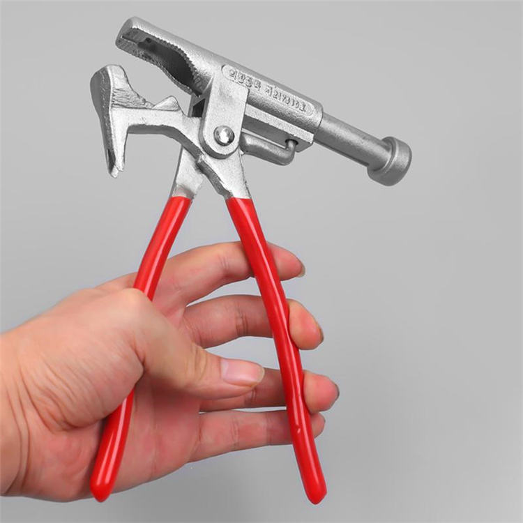 Multi-functional wrench screwdriver tool